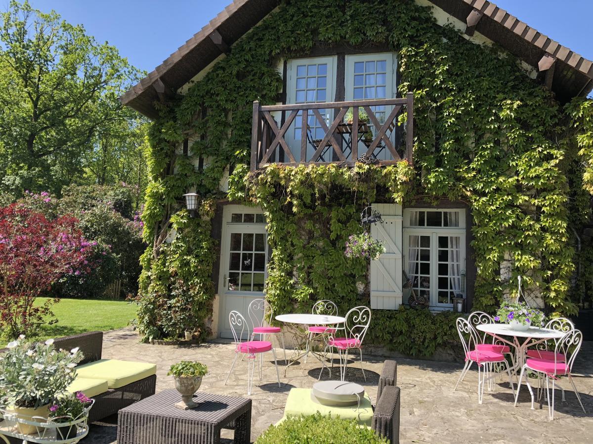 Domaine Du Vertbois La Haye-du-Theil ภายนอก รูปภาพ
